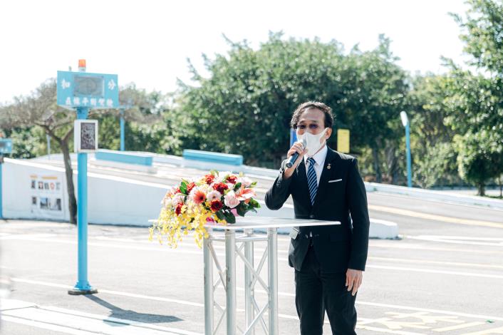 中華民國汽車駕駛教育學會理事長陳永親致詞
