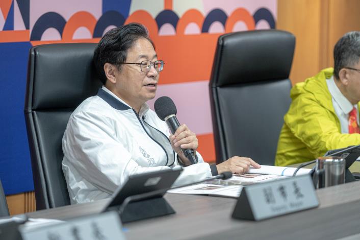市長指示市府各局處務必隨時掌控現場情形，讓當地的交通及生活影響的衝擊降至最低
