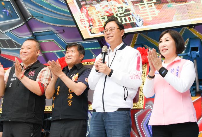 張市長致詞表示仁海宮長期熱心公益，期盼在地鄉親繼續支持