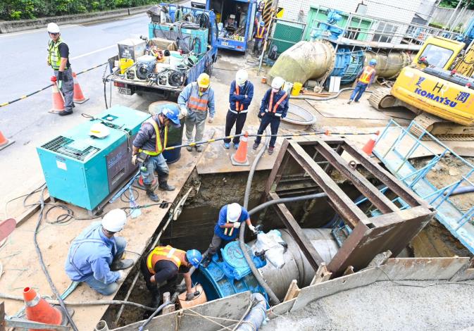 「龍潭三坑原水抽水站一期原水出水管改善工程」 施作一景