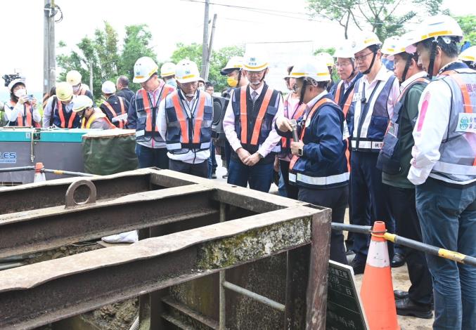 台水公司向張市長及市府團隊說明工程進度