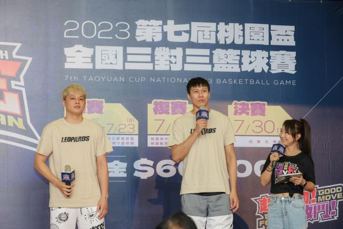 賽事代言人的盧捷閔、羅振峰上台分享