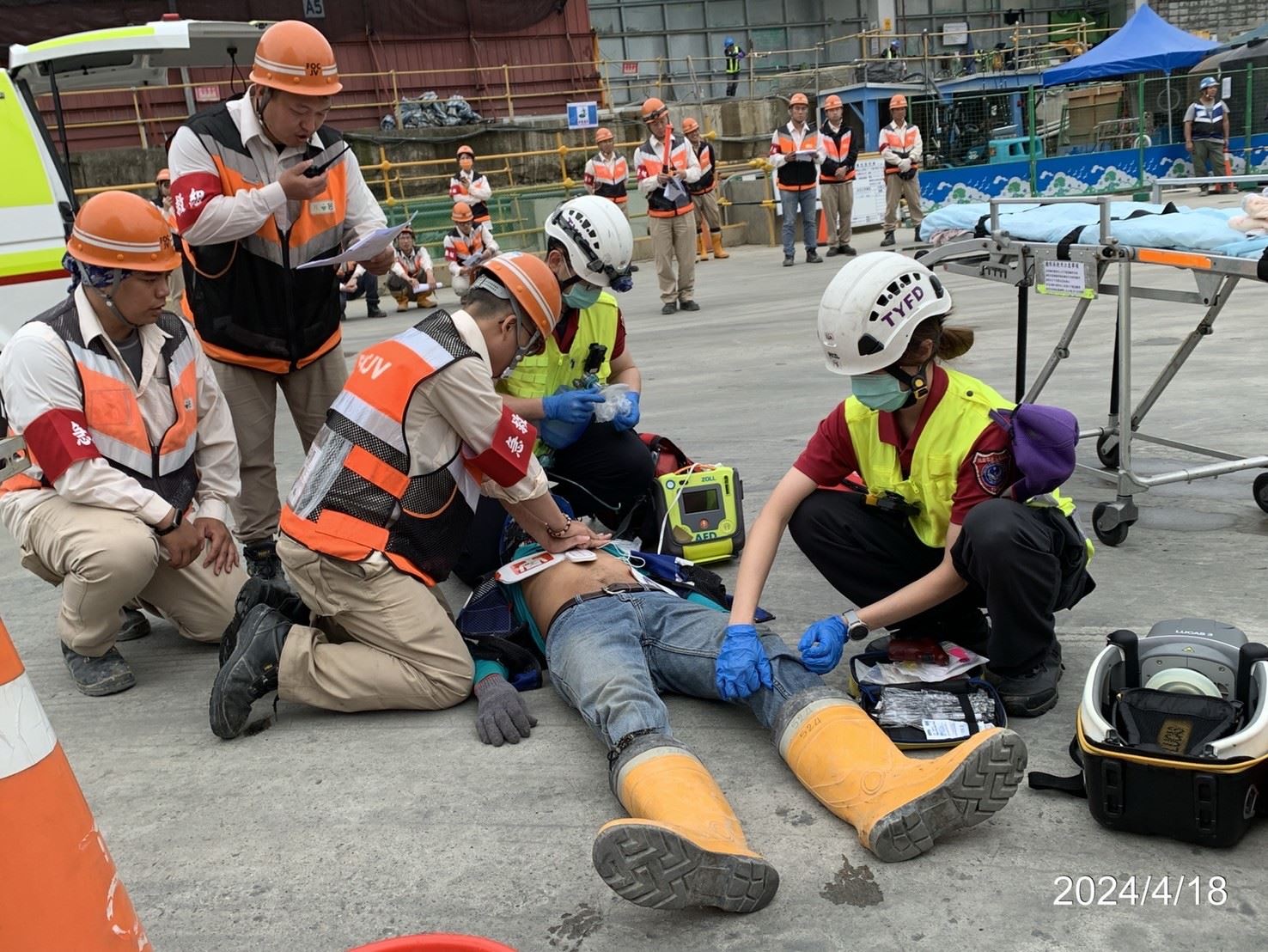 捷運綠線桃園火車站工地急救演練