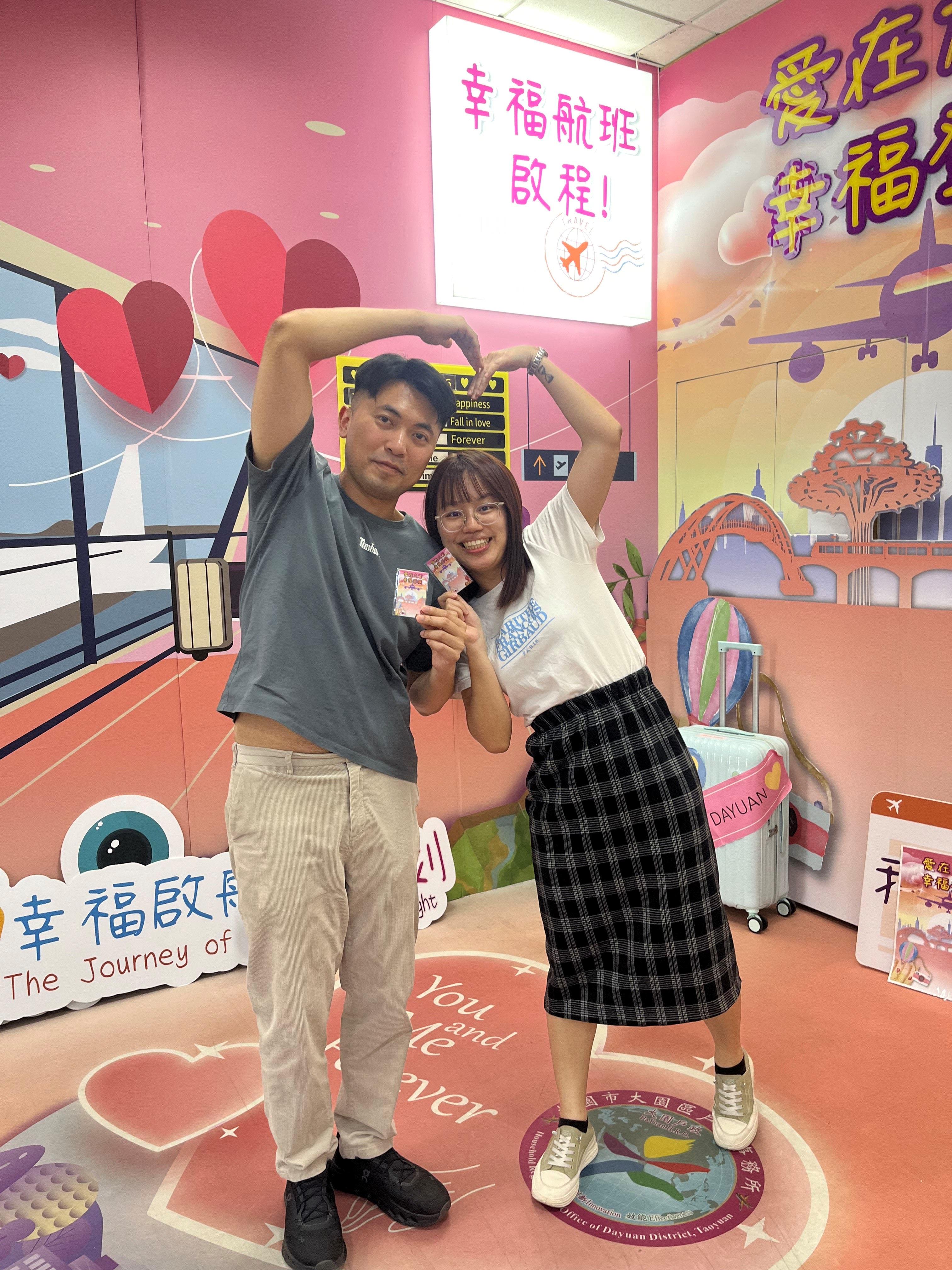 新人合影
