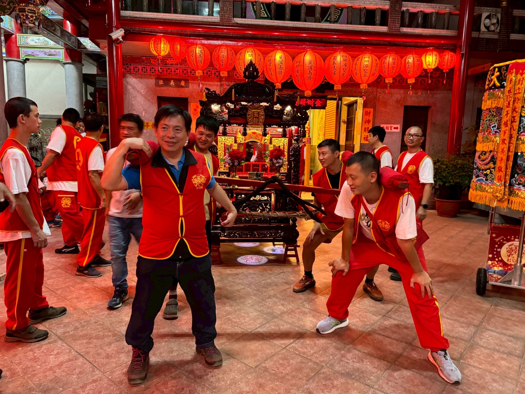 神轎夜練活動照片