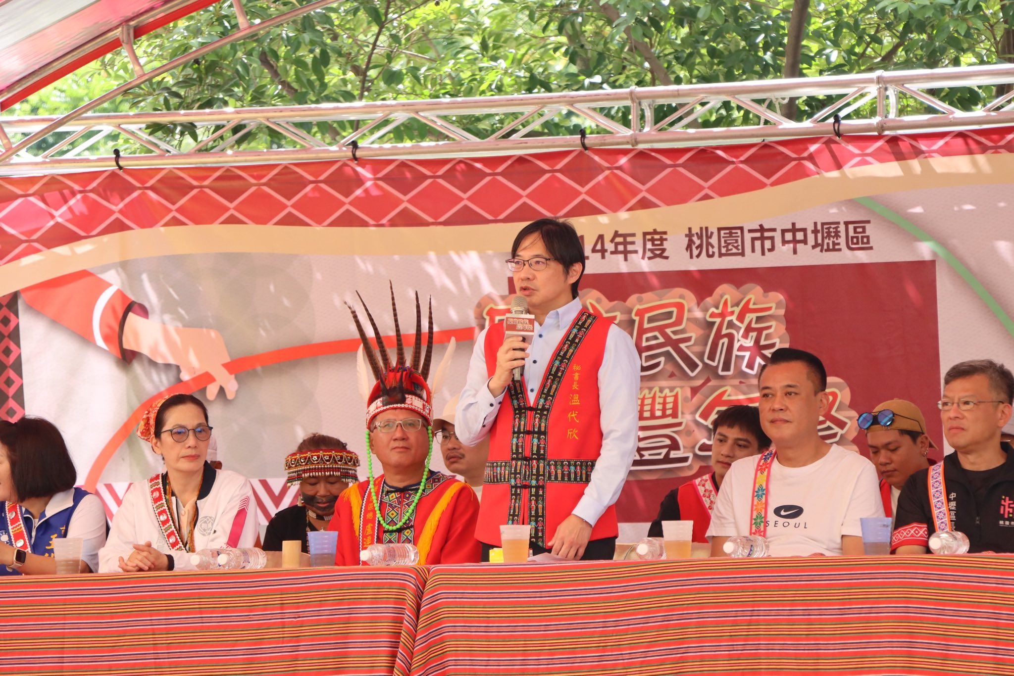 114年度桃園市中壢區原住民族豐年祭活動系列照片，共16張