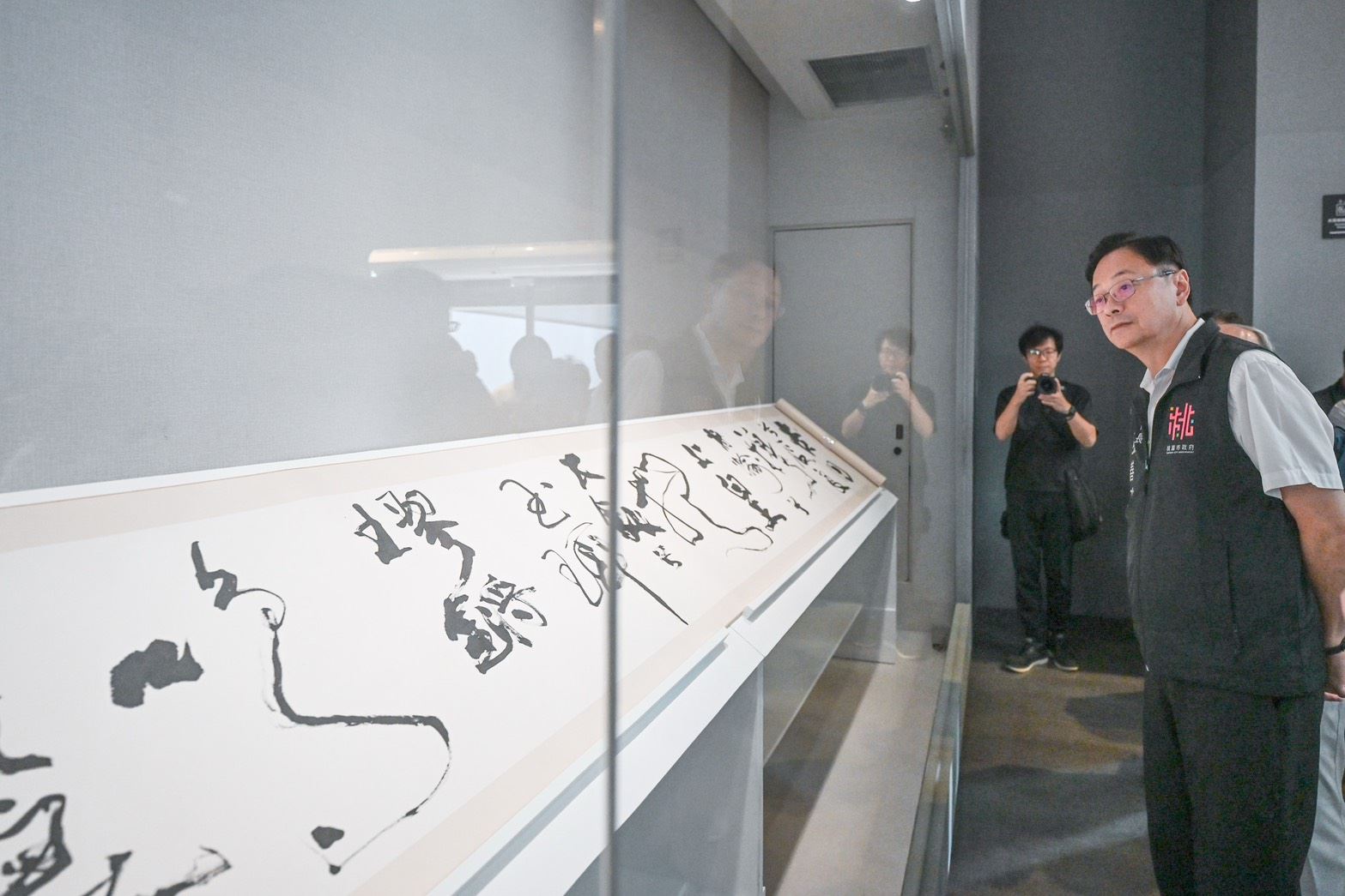 4-桃園市張善政市長觀賞展品