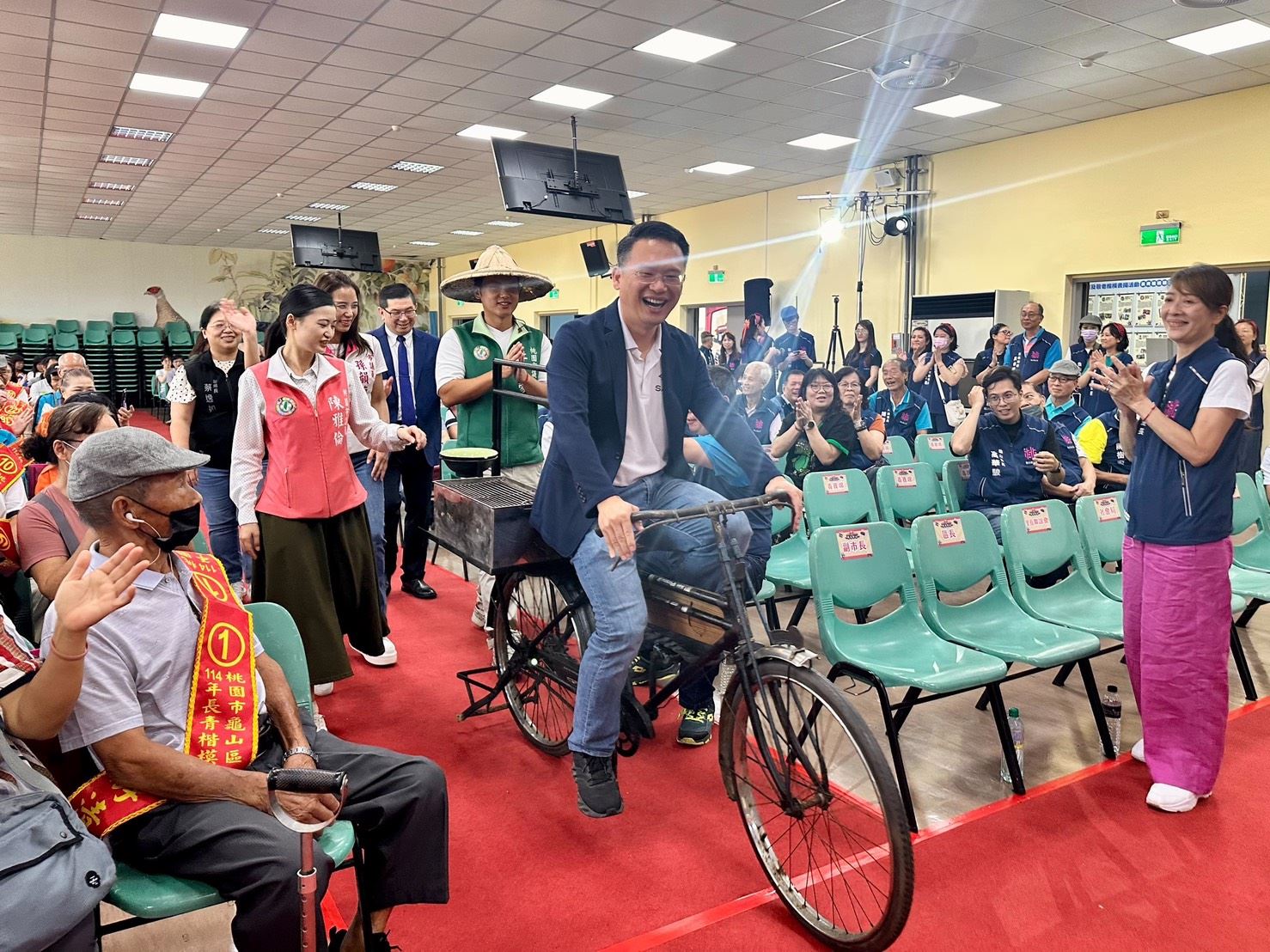 龜山長青及敬老表揚活動2