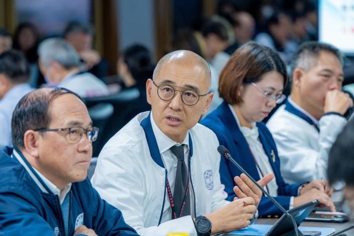 衛生局長提出建議