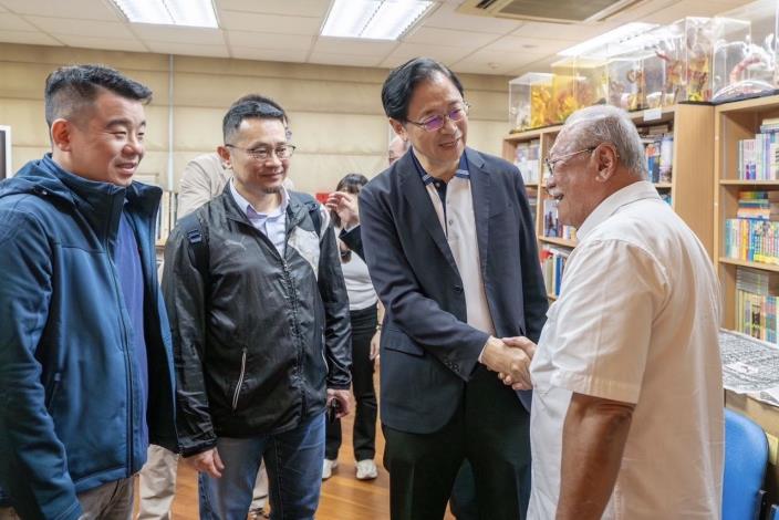 張市長一行前往新加坡茶陽（大埔）會館就客家文化發展進行交流