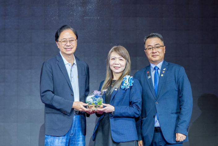 桃園市牙醫師公會長期配合市府推動各項公共衛生政策
