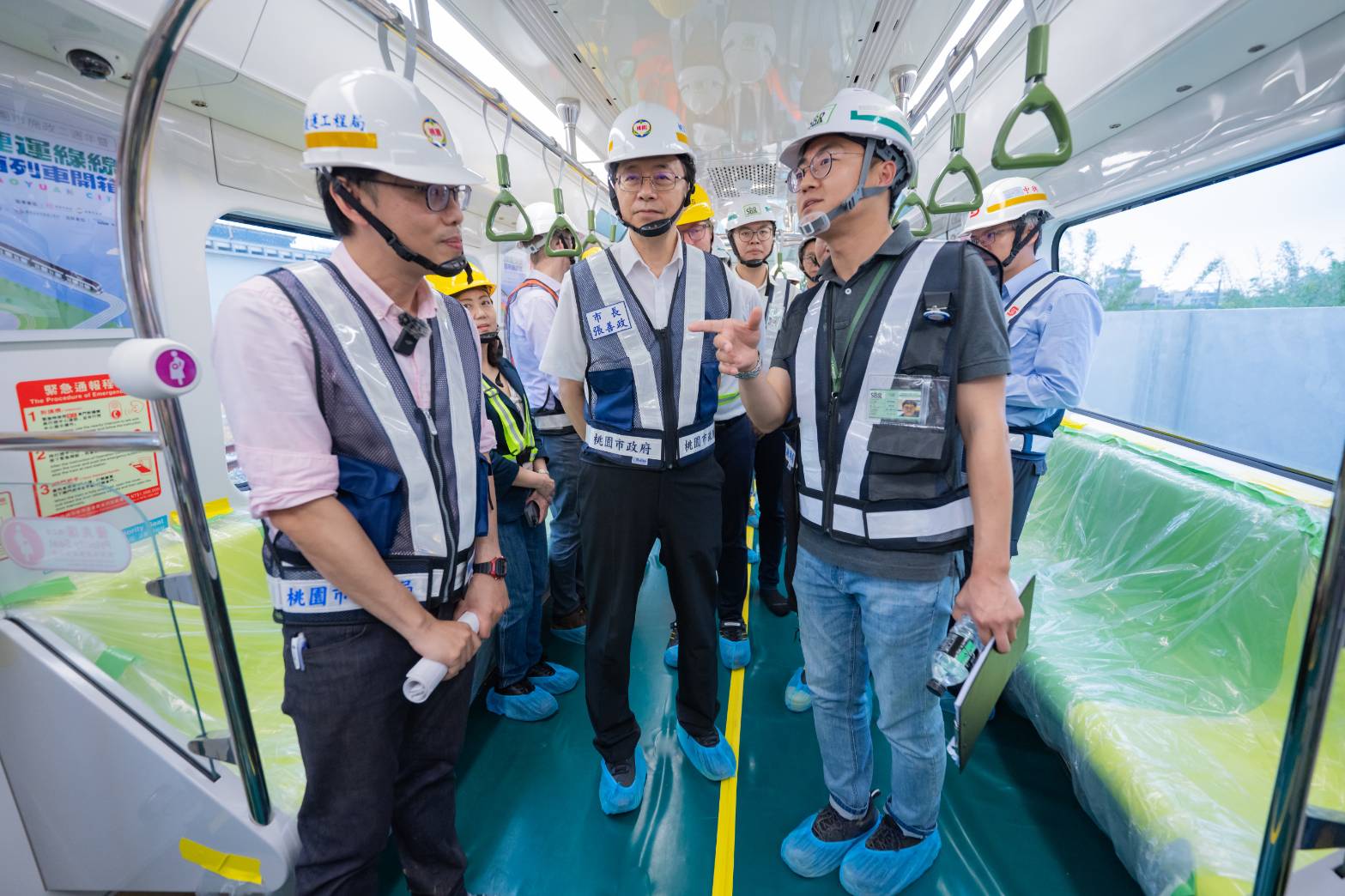 張市長視察捷運綠線北機廠動態測試