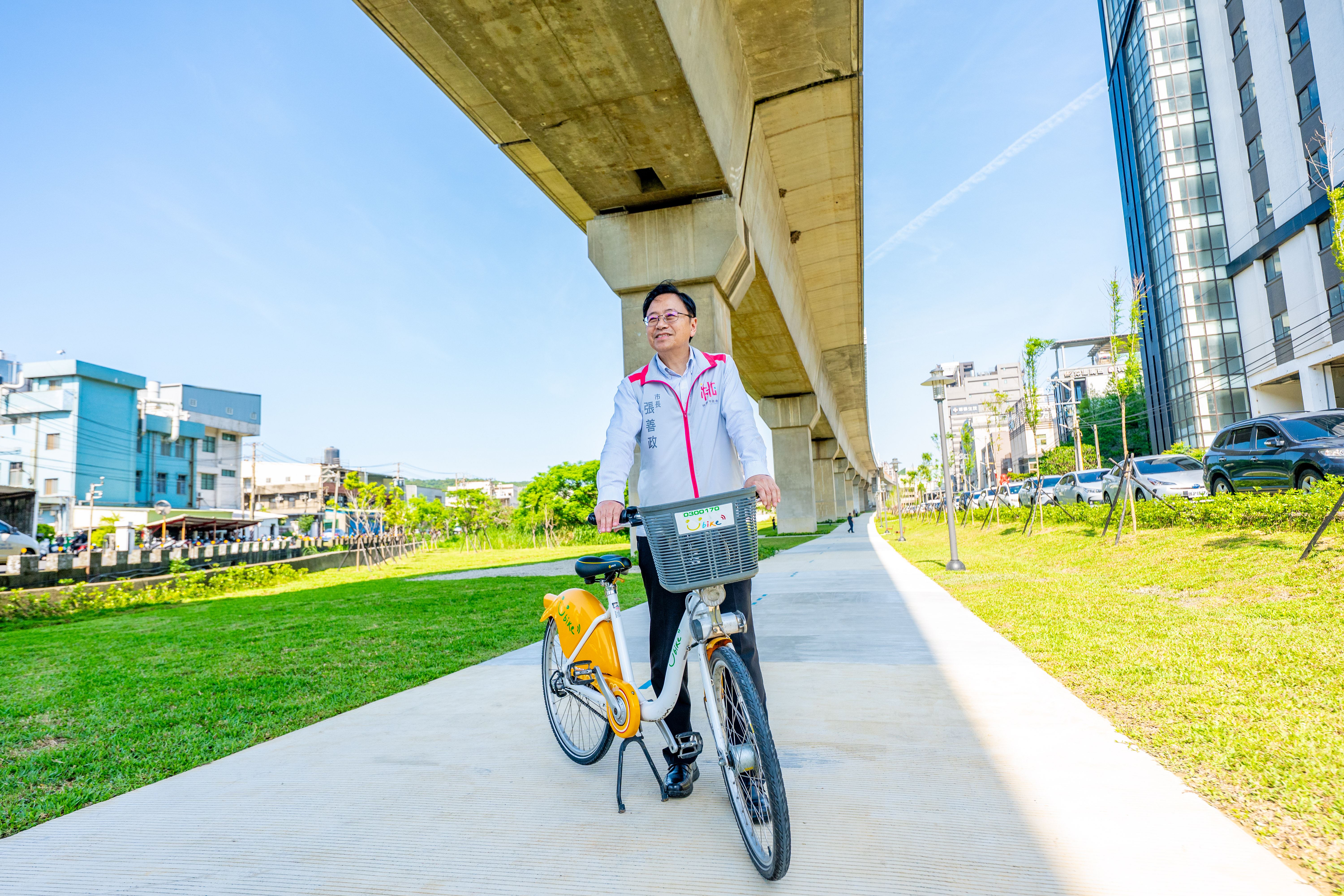 本計畫打開營盤溪畔，新增人行步道、跨橋，歡迎民眾至溪畔散步、騎腳踏車