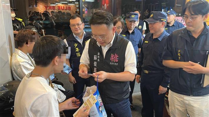 蘇副市長關心青少年狀況