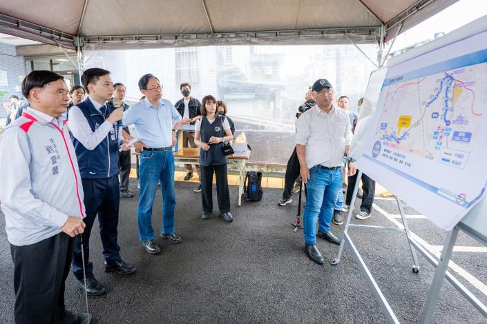 張市長與立法委員牛煦庭一同現勘桃園捷運棕線沿線工程現況