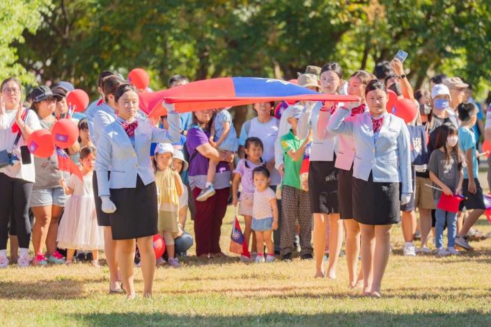 桃市國慶升旗首度移師親子公園