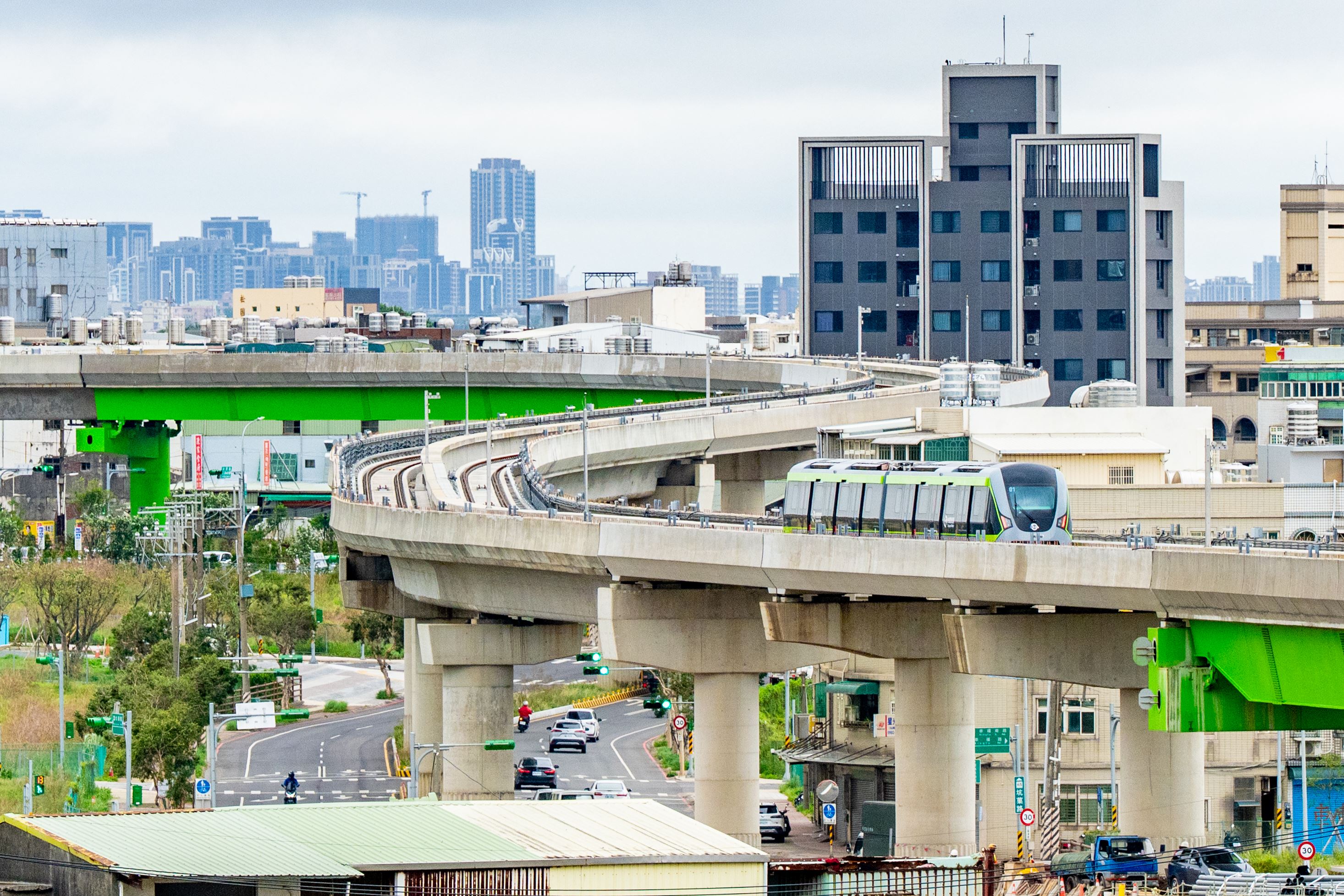 捷運綠線列車在主線上測試