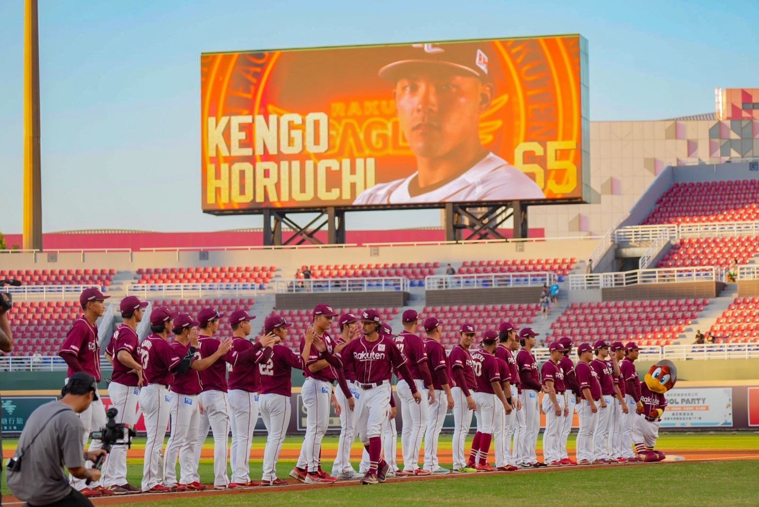 日本東北樂天金鷲隊球員