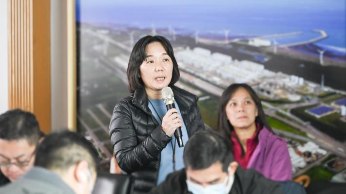 交通局進行專題簡報