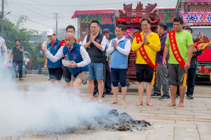 大園內海貴文宮每年正月十四舉行遶境活動