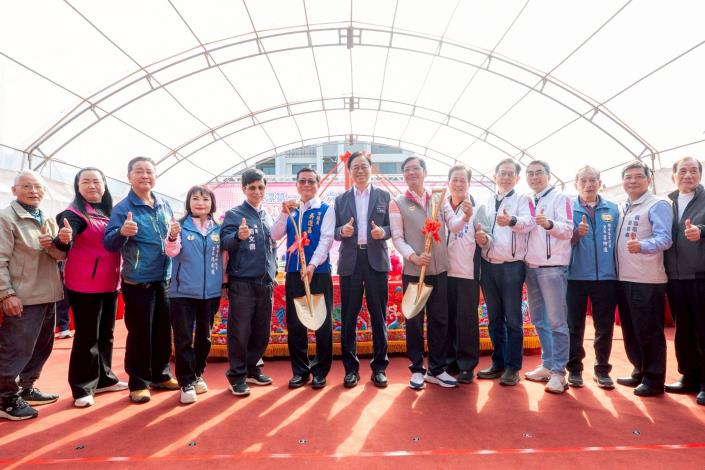 草漯第一、三、六區整體開發單元市地重劃毗鄰道路開闢工程第一區及第三區開工動土典禮大合照