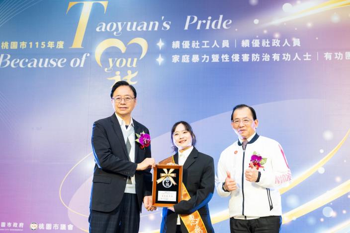 今日活動特別以在黑暗中帶來光亮的「螢火蟲」作為精神象徵