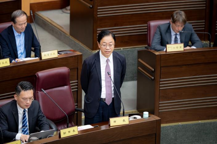 張市長率市府團隊至桃園市議會第3屆第7次定期會進行施政報告及說明