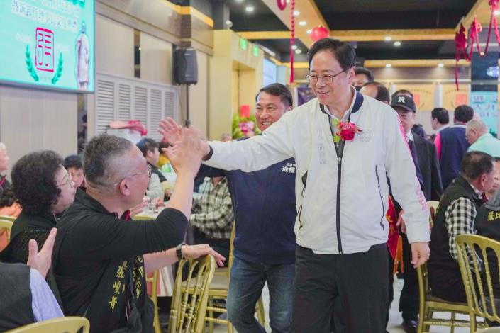 宗親會長期以來扮演凝聚宗族情誼與社會力量的重要角色，對地方發展具有深遠的影響力