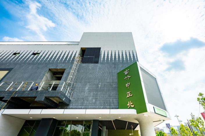 南竹中正北站是綠線由桃園市區進入蘆竹的重要門戶