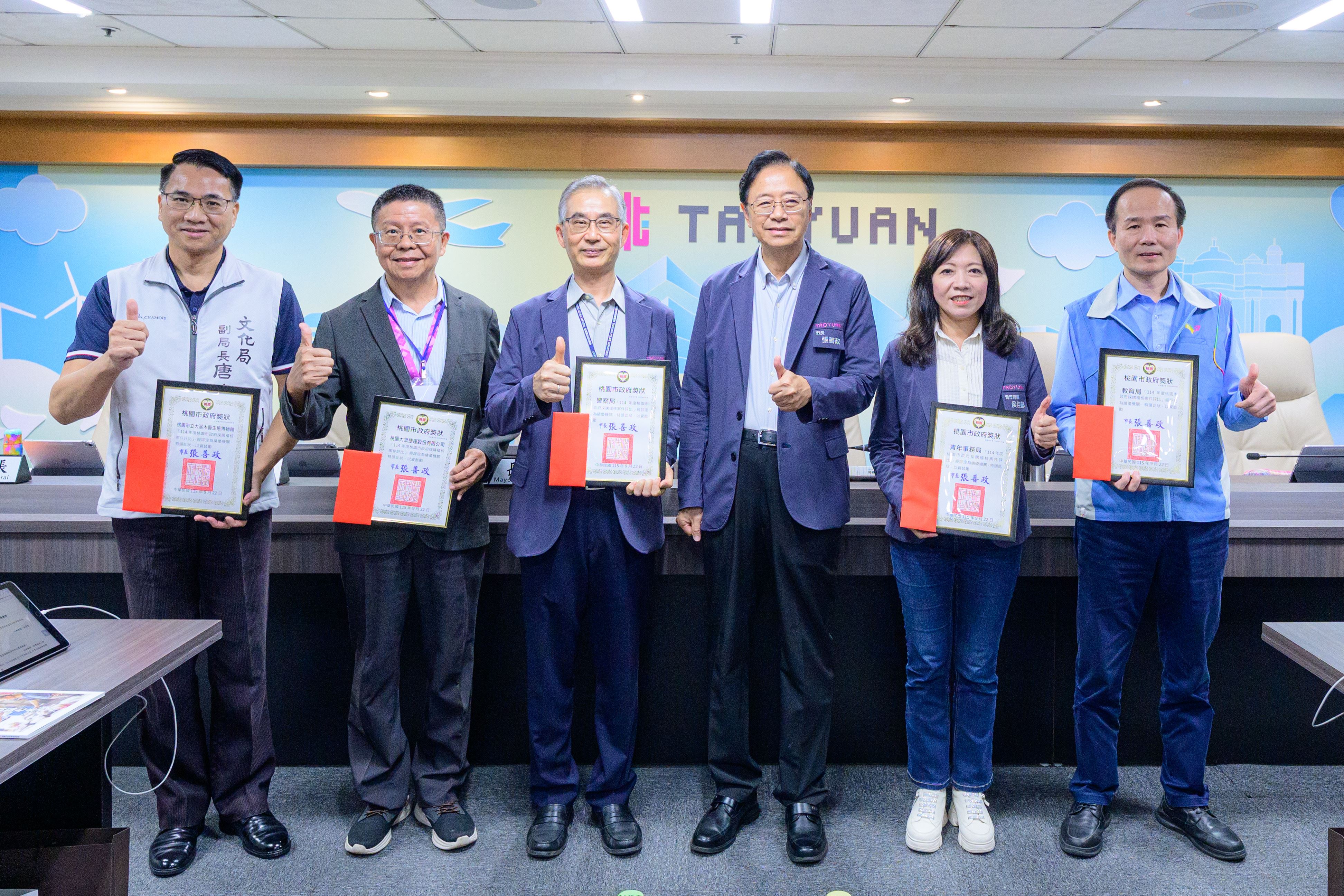 大合照