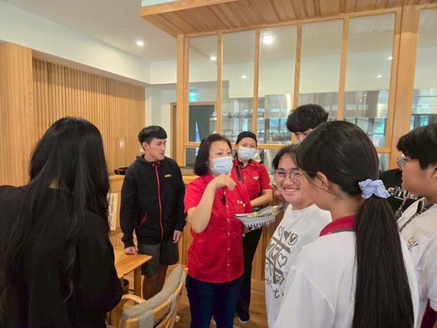 蕃薯藤羅浮溫泉會館職場參訪2