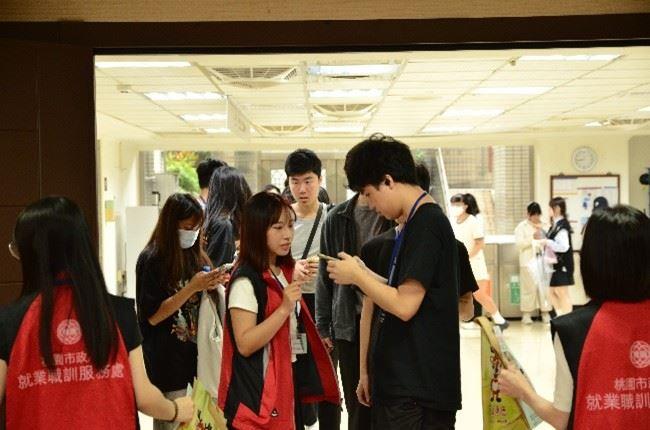 照片3：職場講座花絮