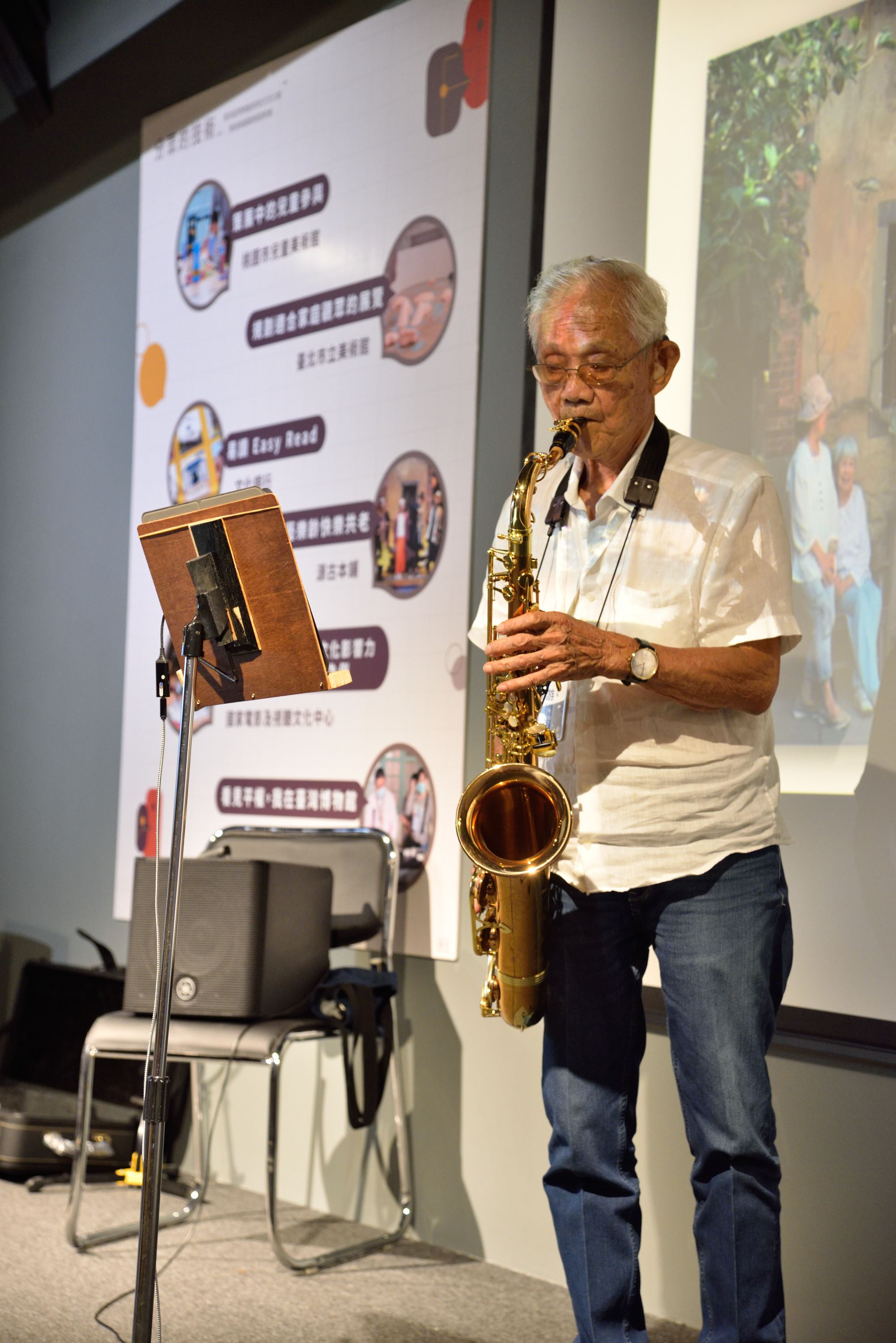 游禮海老師發表會現場演奏.JPG