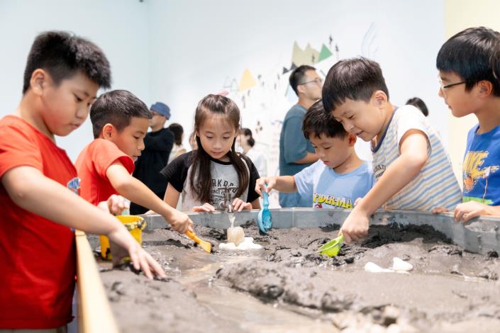 01〈河流實驗室〉展區照。(楊兆元拍攝)