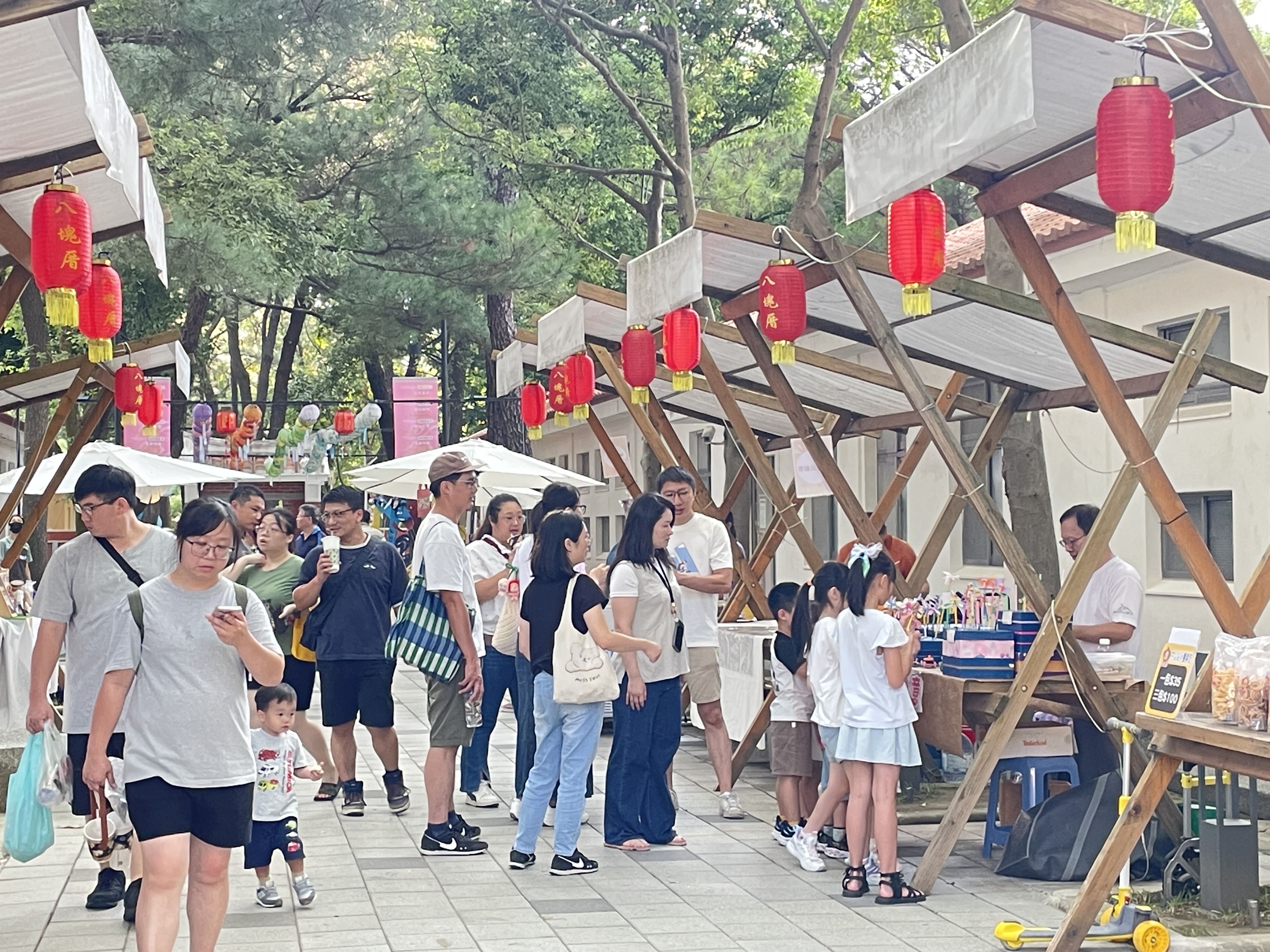 兩天的週歲市集讓你從早玩到晚!