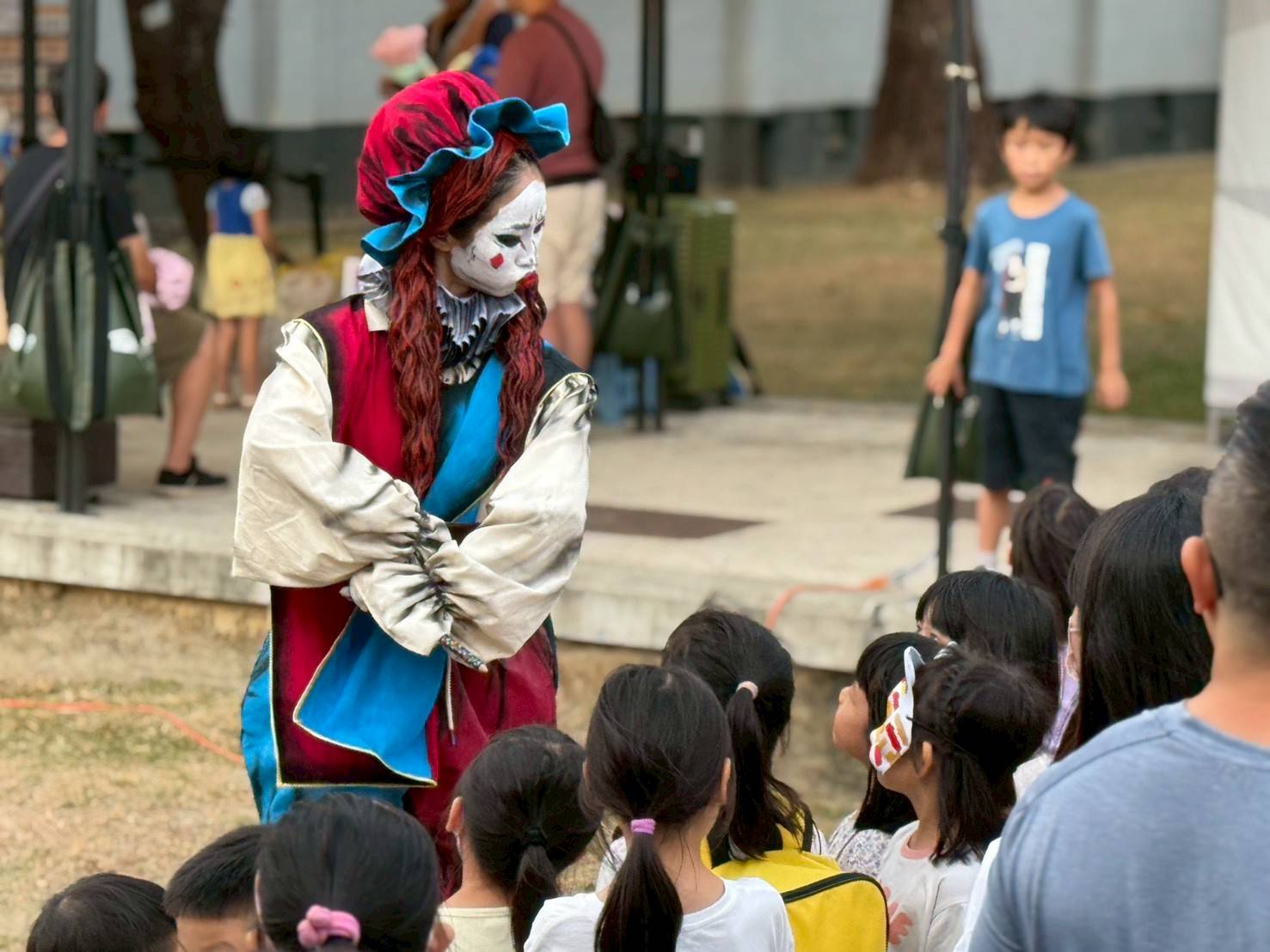 「2025桃園街頭藝人嘉年華」行動雕像組 表演者：鄭雅庭