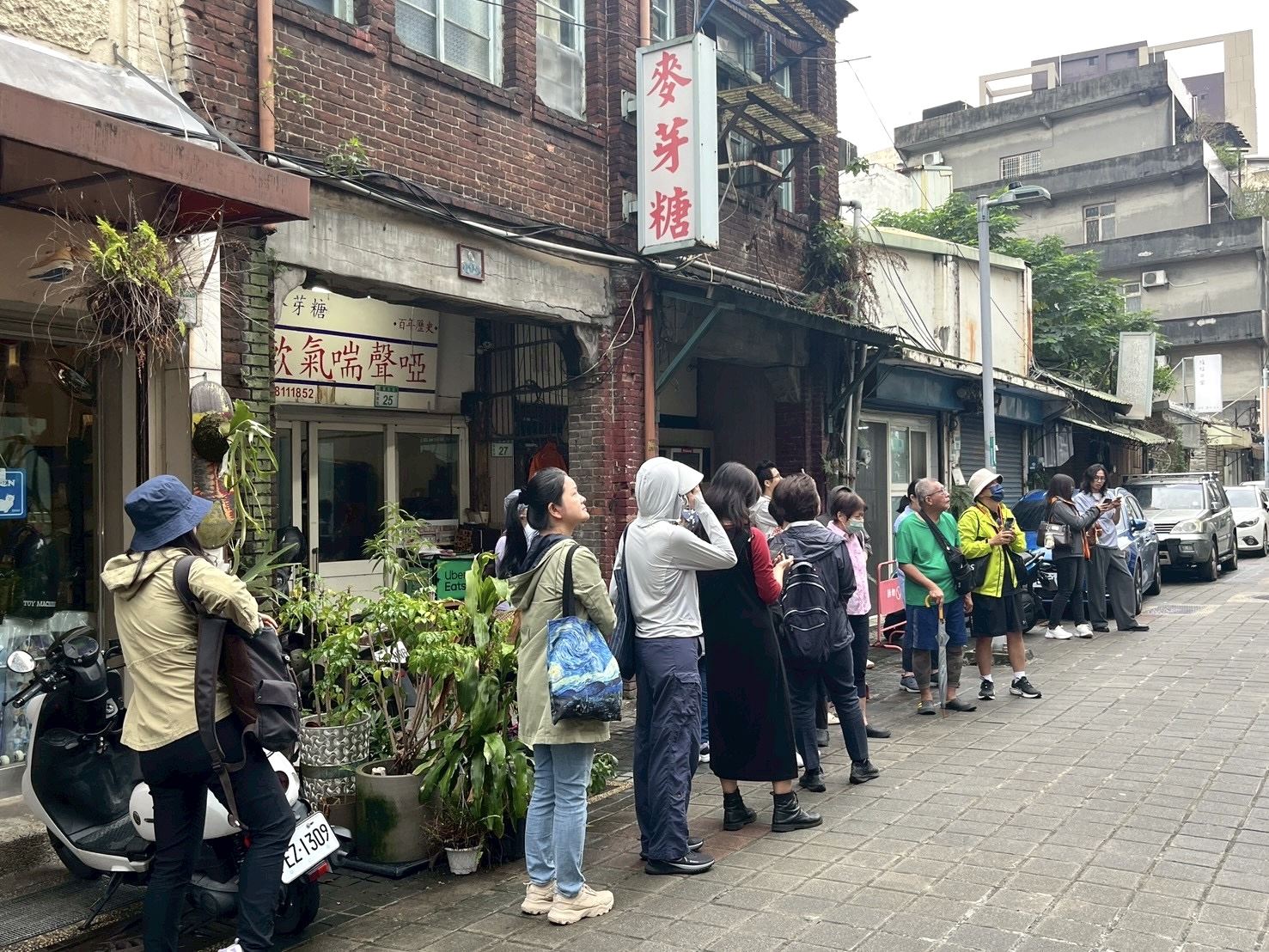 《舊城散步趣-桃園區》走讀至老牌店家張松雙醣麥芽糖 探訪在地特色店家