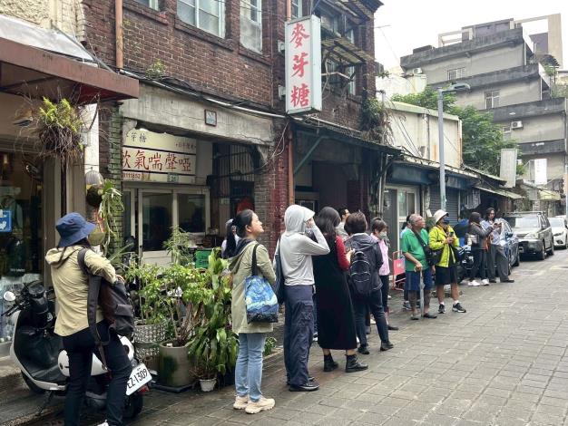 《舊城散步趣-桃園區》走讀至老牌店家張松雙醣麥芽糖 探訪在地特色店家
