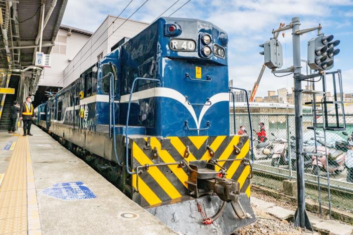 藍寶寶DR系列柴油列車