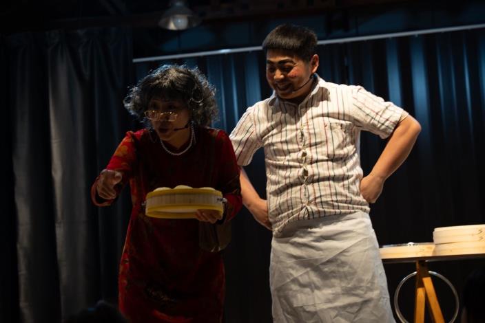 魔法包子鋪演出照片-老奶奶回憶眷村的包子味道_0