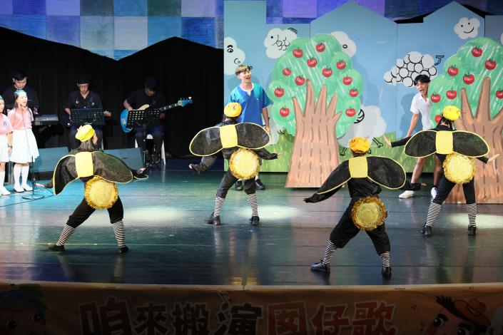 《咱來搬演囡仔歌》溫馨登場（如果兒童劇團提供）