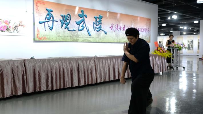 開幕演出