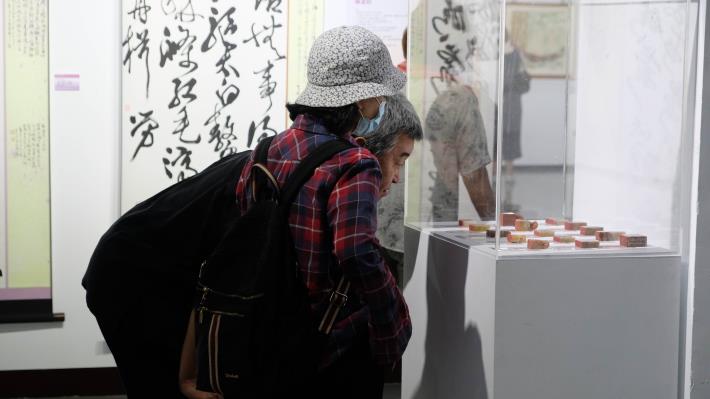 民眾觀展2