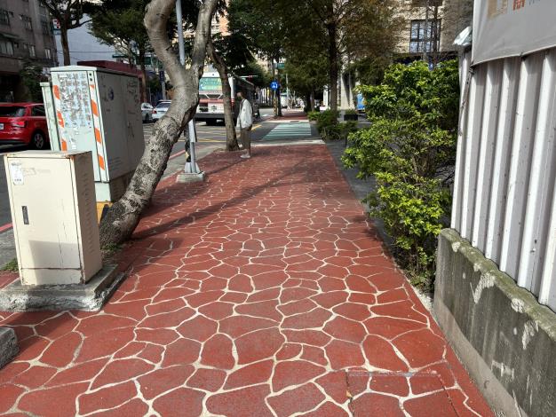 桃園區經國街廓-人行道鋪面改善工程