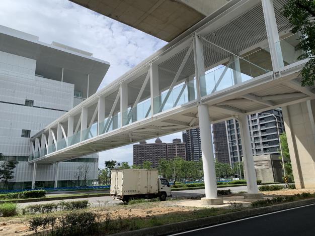 美術館人行連通空橋-完工圖