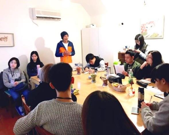成立「台灣和作農社」