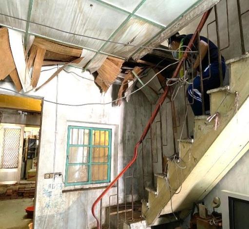 「老屋擦澡工」活動共號召了100逾人的自願者