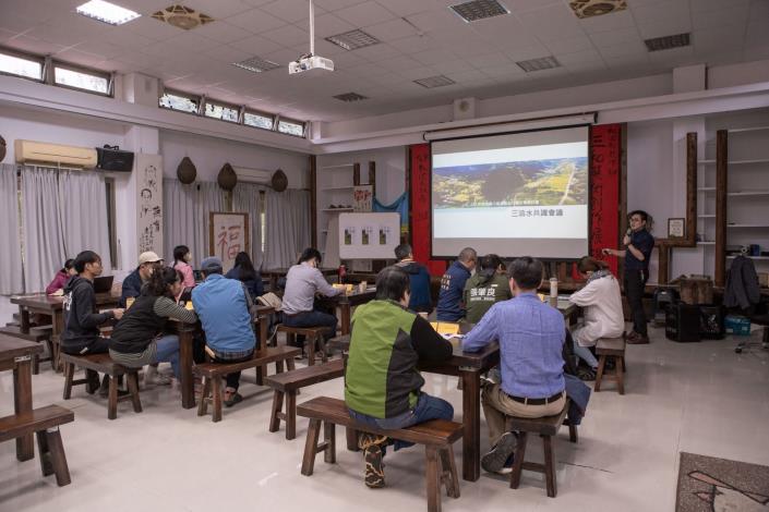 輔導團分享挖掘在地DNA執行方法