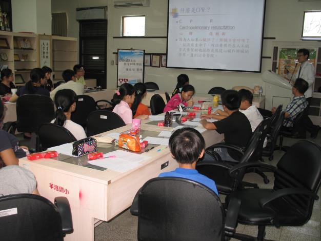 1040603-CPR及AED教育訓練-笨港國小-講師介紹CPR的重要性