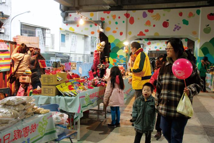 桃園假日農業創意市集-年貨大街